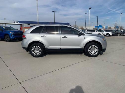 2013 Lincoln MKX Base