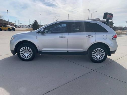 2013 Lincoln MKX Base