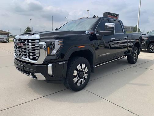 2025 GMC Sierra 2500 Denali