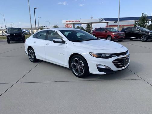2024 Chevrolet Malibu LT
