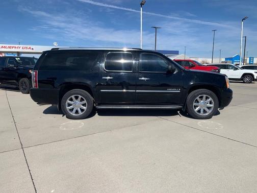 2009 GMC Yukon XL Denali