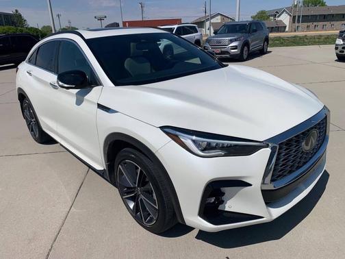 Radiant White 2023 INFINITI QX55 ESSENTIAL