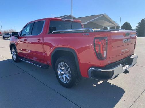 2022 GMC Sierra 1500 SLE