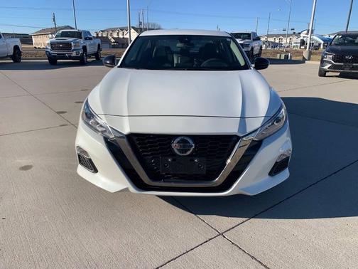 2021 Nissan Altima 2.5 SR AWD 4dr Sedan