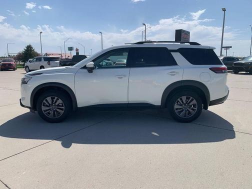Pearl White TriCoat 2024 Nissan Pathfinder SV AWD 4dr SUV