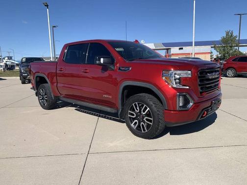 Cayenne Red Tintcoat 2022 GMC Sierra 1500 AT4