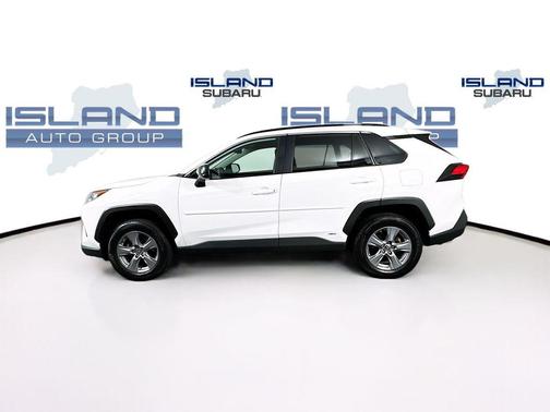 2022 Toyota RAV4 Hybrid LE