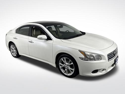 2014 Nissan Maxima SV