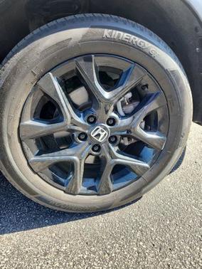 White 2024 Honda HR-V Sport