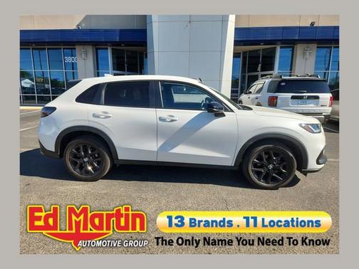 White 2024 Honda HR-V Sport
