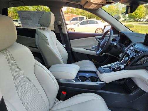 2025 Acura RDX w/Technology Package