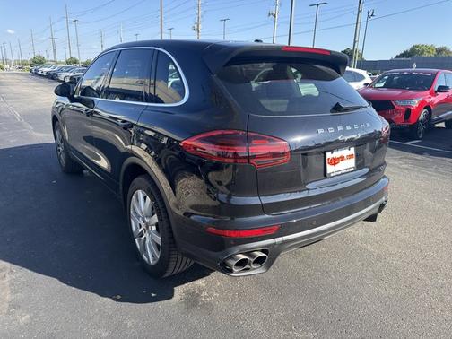 2017 Porsche Cayenne S