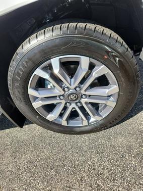 Pearl 2026 Toyota 4Runner Limited
