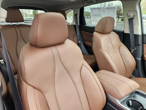 2025 Acura RDX w/Technology Package