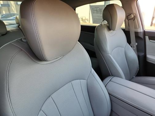 2017 Genesis G80 3.8L