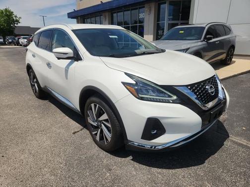 Pearl White Tricoat 2023 Nissan Murano SL