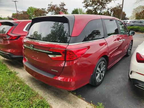 Red 2022 Honda Odyssey Touring