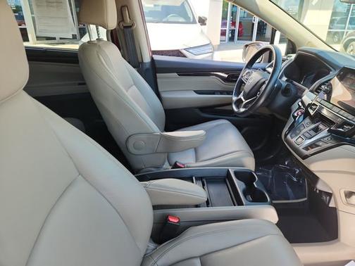 Red 2022 Honda Odyssey Touring