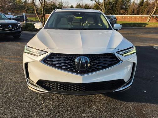 Platinum White Pearl 2026 Acura MDX w/Technology Package