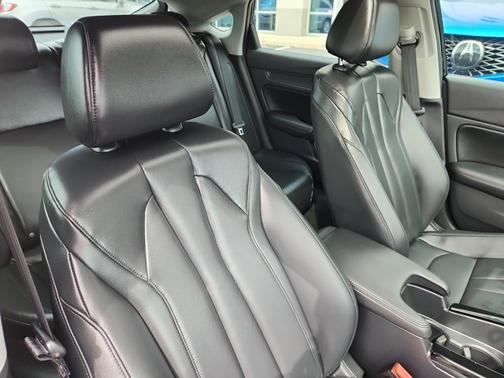 2023 Acura Integra Base