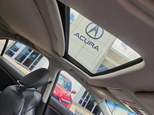 White 2014 Acura TSX 2.4
