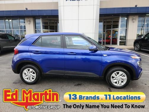 2024 Hyundai VENUE SE