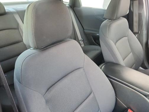 Lakeshore Blue Metallic 2024 Chevrolet Malibu 1LS