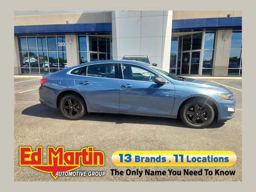 Lakeshore Blue Metallic 2024 Chevrolet Malibu 1LS