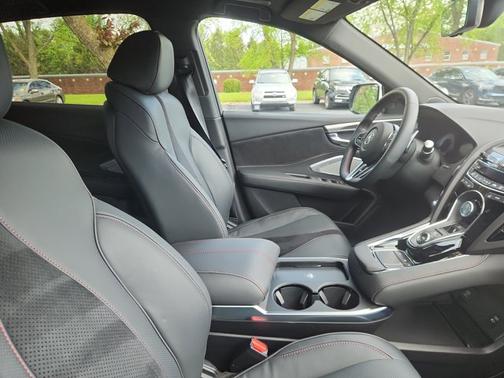 2025 Acura RDX w/A-Spec Package