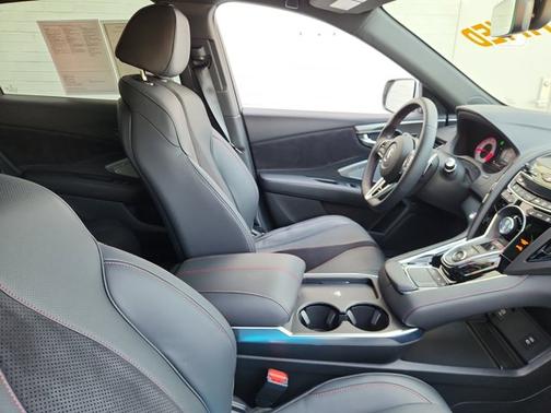 2025 Acura RDX w/A-Spec Package