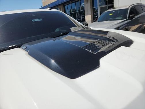 Summit White 2023 Chevrolet Silverado 1500 ZR2