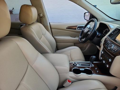 2018 Nissan Pathfinder Platinum