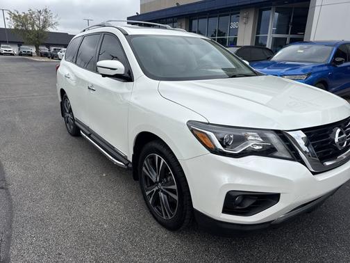 2018 Nissan Pathfinder Platinum