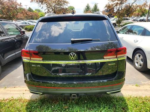Black 2021 Volkswagen Atlas 3.6L V6 SEL Premium