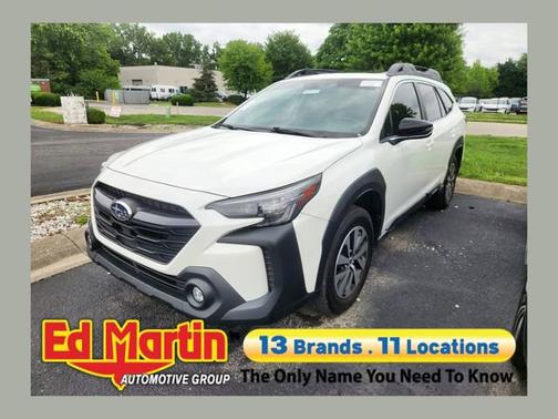 Crystal White Pearl 2023 Subaru Outback Premium