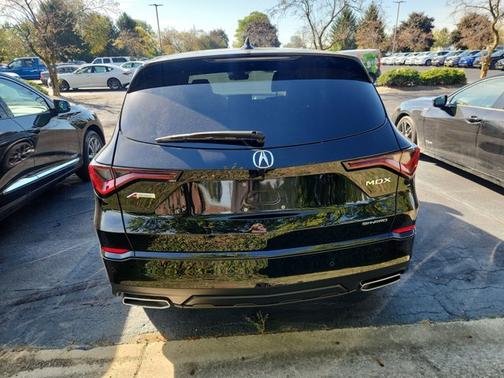 2023 Acura MDX w/A-Spec Package