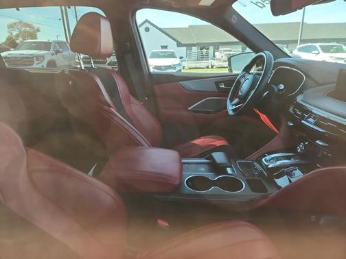 2023 Acura MDX w/A-Spec Package