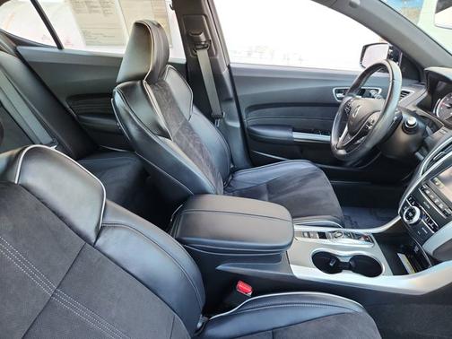 2018 Acura TLX V6