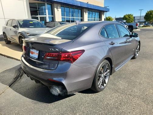 2018 Acura TLX V6