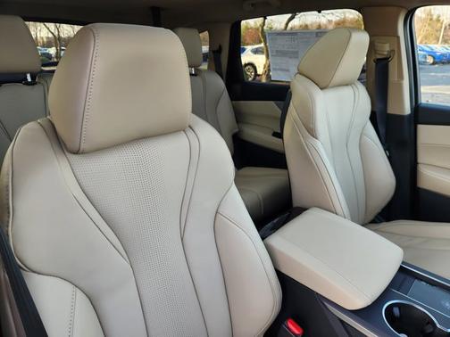 2026 Acura MDX w/Technology Package