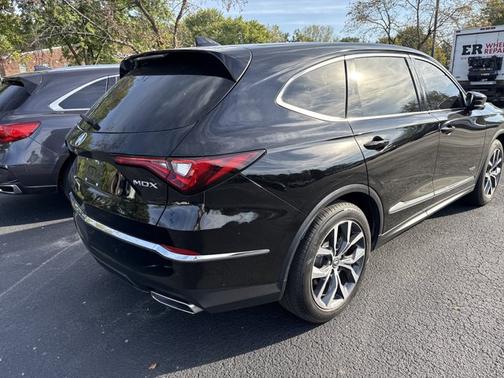 2023 Acura MDX w/Technology Package