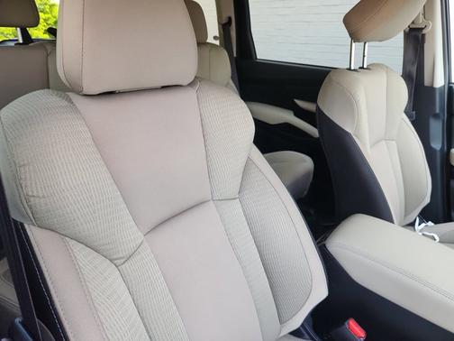 2022 Subaru Ascent Premium