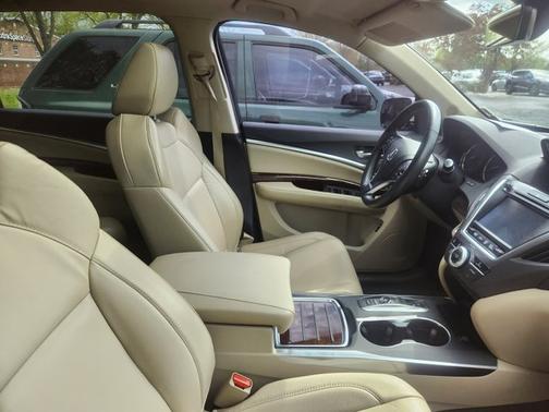 White 2019 Acura MDX 3.5L