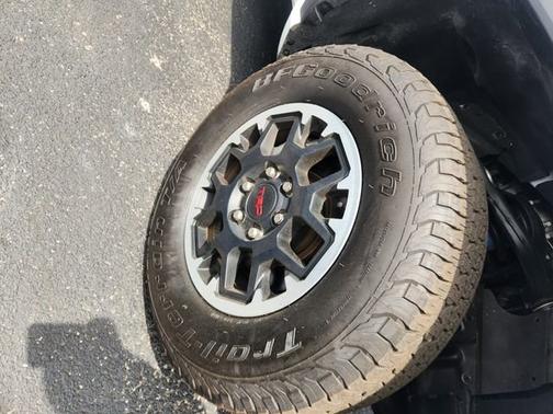 Ice 2025 Toyota Tacoma TRD Off Road
