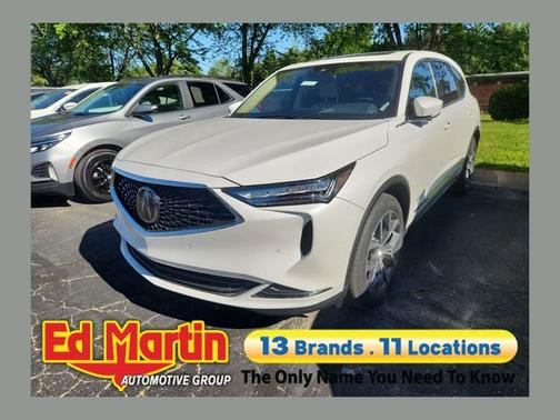 White 2023 Acura MDX w/Technology Package