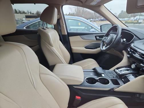 2023 Acura MDX w/Technology Package