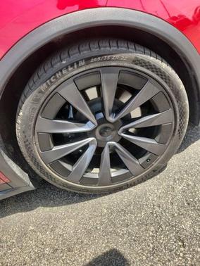 Red Multi-Coat 2023 Tesla Model X Standard Range