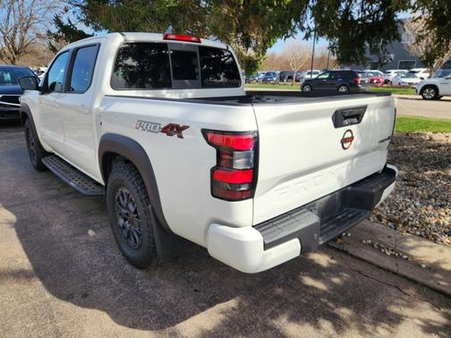 2022 Nissan Frontier PRO-4X