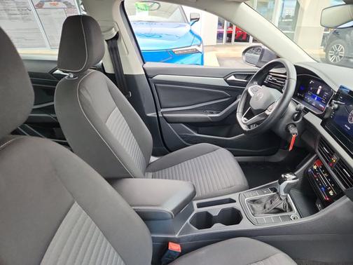 2025 Volkswagen Jetta S