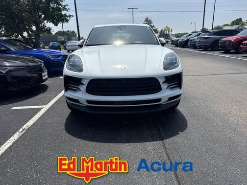 2019 Porsche Macan Base